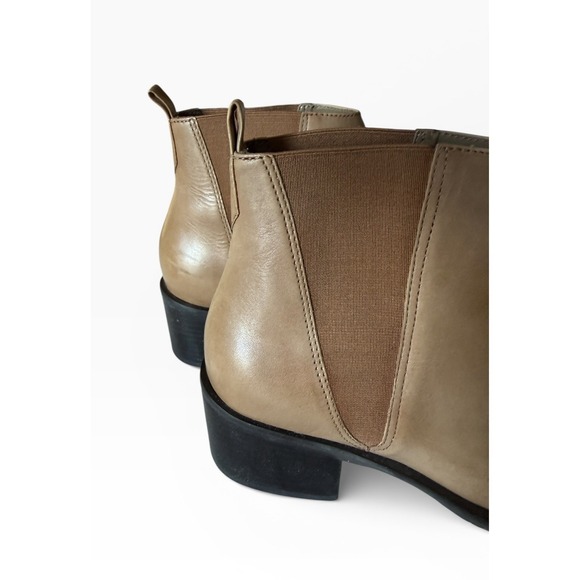 NICOLE Leather "Lake" Boots 2" Heel Women's US 7.5M Made In Brazil Original Box - Picture 10 of 13